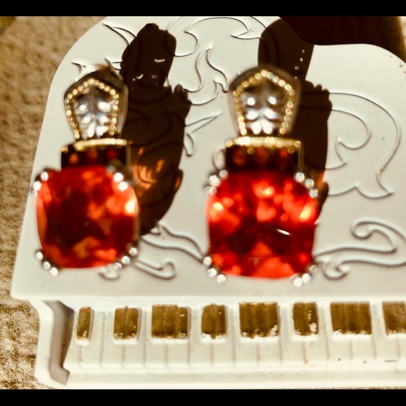 🌹EARRINGS 🌹 - Picture 3 of 5